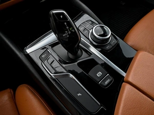 Седан BMW 5 серия 2017 года, 2599000 рублей, Волгоград