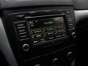 Внедорожник Skoda Yeti 2011 года, 999000 рублей, Волгоград