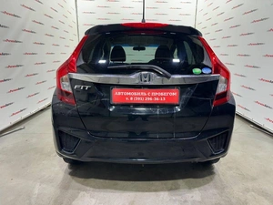 Хетчбэк Honda Fit 2014 года, 849000 рублей, Красноярск