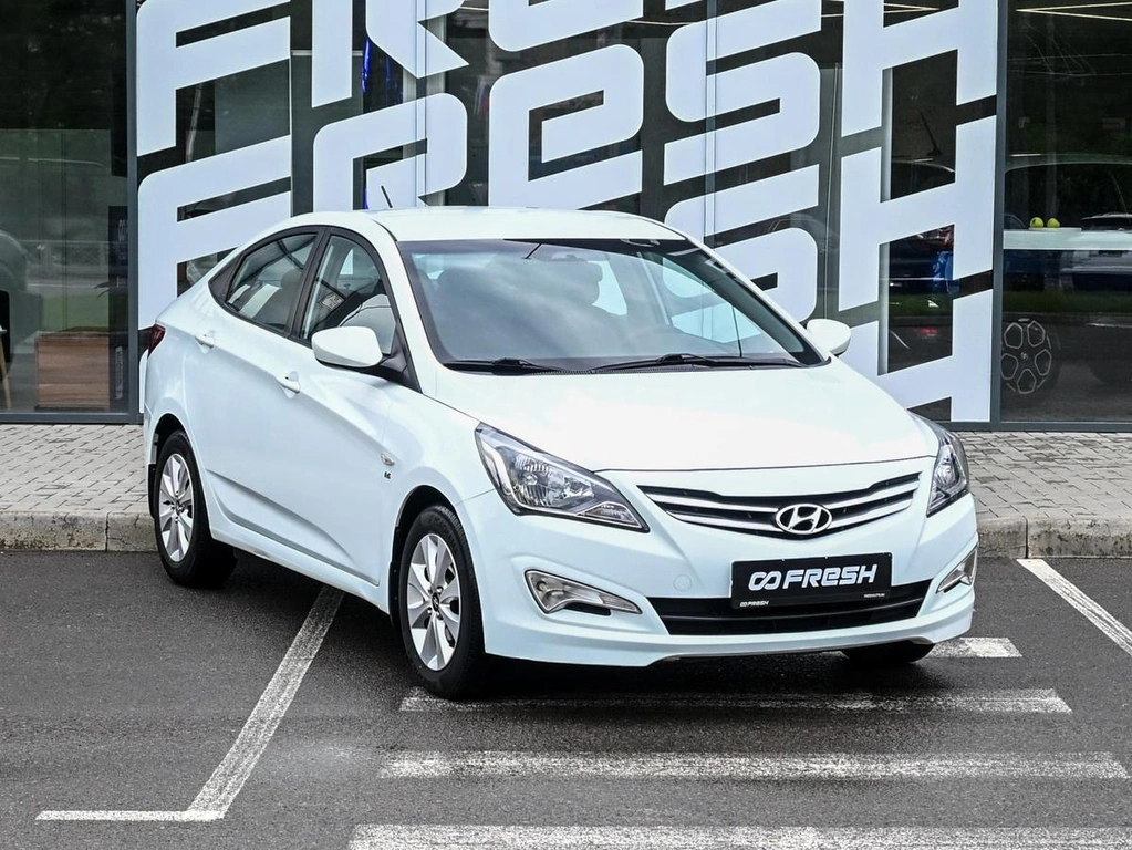 Седан Hyundai Solaris 2015 года, 1120000 рублей, Волгоград