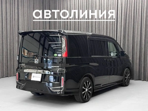 Минивэн Honda Stepwgn 2020 года, 2499000 рублей, Красноярск