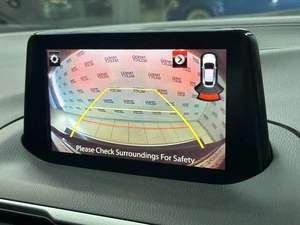 Хетчбэк Mazda Axela 2017 года, 1228000 рублей, Красноярск