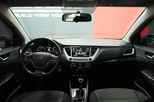 Седан Hyundai Solaris 2019 года, 1600000 рублей, Курск