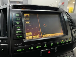 Внедорожник Toyota Land Cruiser 2011 года, 3297000 рублей, Солонцы