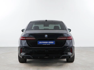 Седан BMW 5 серия 2023 года, 6949050 рублей, Москва