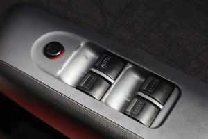 Хетчбэк Honda Fit 2003 года, 399000 рублей, Новосибирск