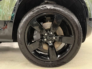 Внедорожник Land Rover Defender 2025 года, 18500000 рублей, Павловская Слобода