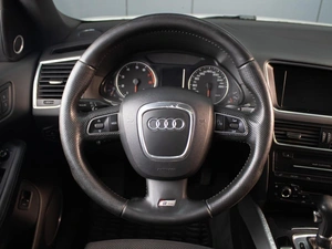 Внедорожник Audi Q5 2011 года, 1180000 рублей, Омск