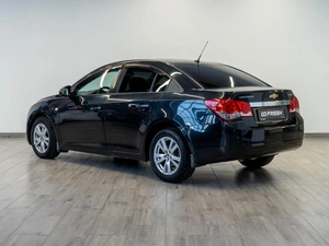 Седан Chevrolet Cruze 2012 года, 799000 рублей, Саратов