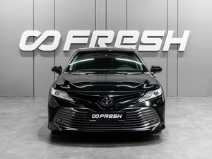 Седан Toyota Camry 2018 года, 2749000 рублей, Тюмень