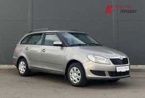 Универсал Skoda Fabia 2011 года, 500000 рублей, Солонцы