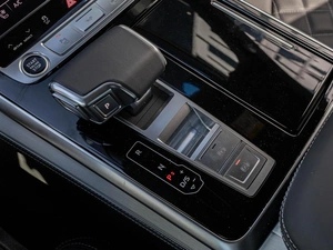 Внедорожник Audi Q8 2025 года, 14875000 рублей, Краснодар