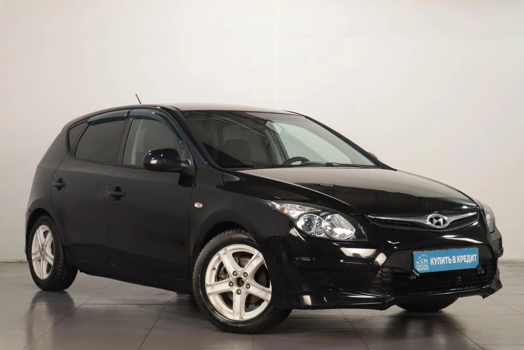 Хетчбэк Hyundai i30 2010 года, 529000 рублей, Челябинск