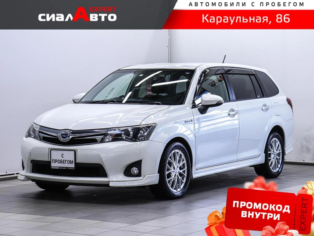 Универсал Toyota Corolla Fielder 2013 года, 1250000 рублей, Красноярск