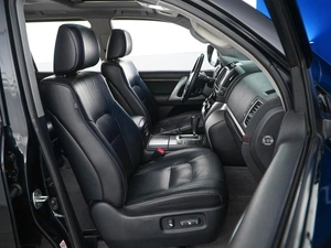 Внедорожник Toyota Land Cruiser 2013 года, 2999444 рублей, Москва