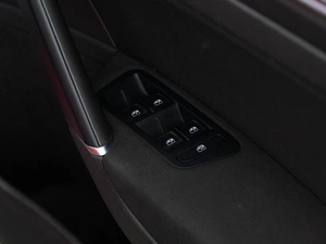 Универсал Volkswagen Golf 2019 года, 2491046 рублей, Москва