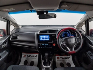 Хетчбэк Honda Fit 2019 года, 1199000 рублей, Красноярск