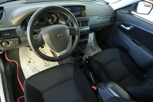 Седан ВАЗ (LADA) Priora 2015 года, 519000 рублей, Омск