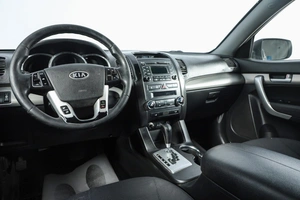 Внедорожник Kia Sorento 2012 года, 1449000 рублей, Новосибирск