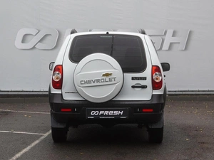 Внедорожник Chevrolet Niva 2016 года, 800000 рублей, Волгоград