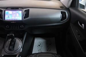 Внедорожник Kia Sportage 2014 года, 1819000 рублей, Омск