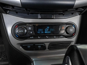 Седан Ford Focus 2011 года, 898000 рублей, Ставрополь