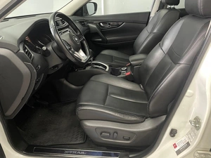 Внедорожник Nissan X-Trail 2019 года, 2350400 рублей, Красноярск