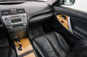 Седан Toyota Camry 2006 года, 999000 рублей, Красноярск