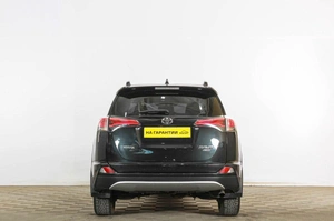 Внедорожник Toyota RAV4 2016 года, 2419000 рублей, Тюмень