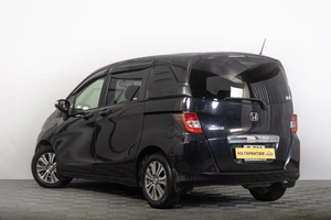 Минивэн Honda Freed 2012 года, 1229000 рублей, Томск