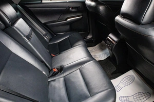 Седан Toyota Camry 2017 года, 2439000 рублей, Сургут