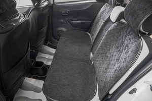 Хетчбэк Toyota Vitz 2013 года, 889000 рублей, Барнаул