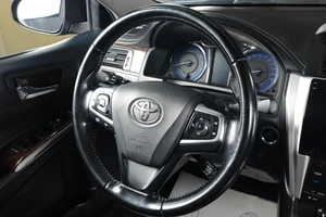Седан Toyota Camry 2016 года, 2099000 рублей, Тюмень