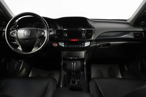Седан Honda Accord 2013 года, 1949000 рублей, Новосибирск
