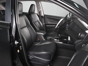 Внедорожник Toyota RAV4 2016 года, 2120000 рублей, Минеральные Воды