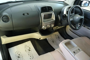 Хетчбэк Toyota Passo 2009 года, 629000 рублей, Омск