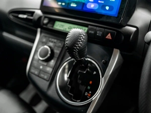 Минивэн Toyota Wish 2010 года, 1380000 рублей, Красноярск