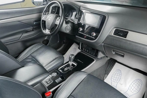 Внедорожник Mitsubishi Outlander 2020 года, 2359000 рублей, Тюмень