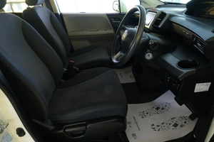 Минивэн Honda Freed 2010 года, 1039000 рублей, Омск