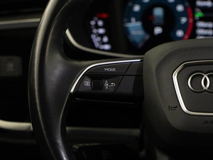 Внедорожник Audi Q3 2019 года, 2997077 рублей, Москва