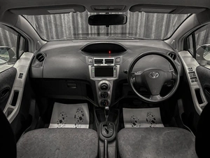 Хетчбэк Toyota Vitz 2008 года, 549000 рублей, Красноярск