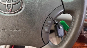 Седан Toyota Camry 2005 года, 890000 рублей, Красноярск