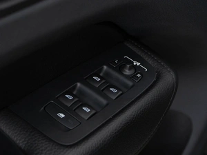 Внедорожник Volvo XC60 2018 года, 3649050 рублей, Москва