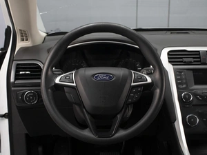 Седан Ford Mondeo 2015 года, 1460000 рублей, Омск