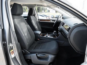 Внедорожник Volkswagen Touareg 2010 года, 1520000 рублей, Ставрополь