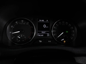 Хетчбэк Skoda Fabia 2014 года, 849000 рублей, Воронеж