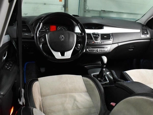 Лифтбек Renault Laguna 2008 года, 547000 рублей, Воронеж