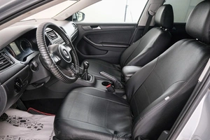 Седан Volkswagen Jetta 2013 года, 979000 рублей, Красноярск