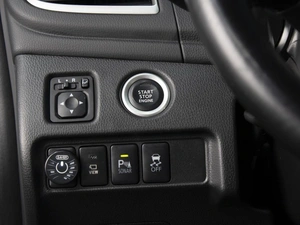 Внедорожник Mitsubishi Montero Sport 2021 года, 3350000 рублей, Омск