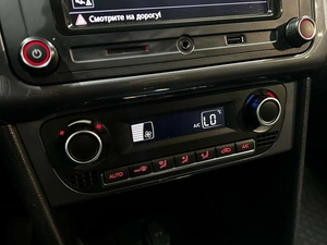 Седан Volkswagen Polo 2019 года, 1225000 рублей, Красноярск